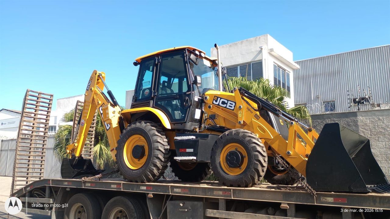 Imagem traseira da máquina